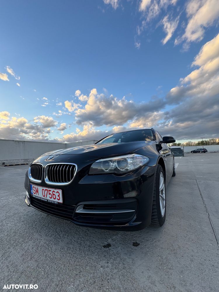 BMW Seria 5 520d xDrive Aut. - 1
