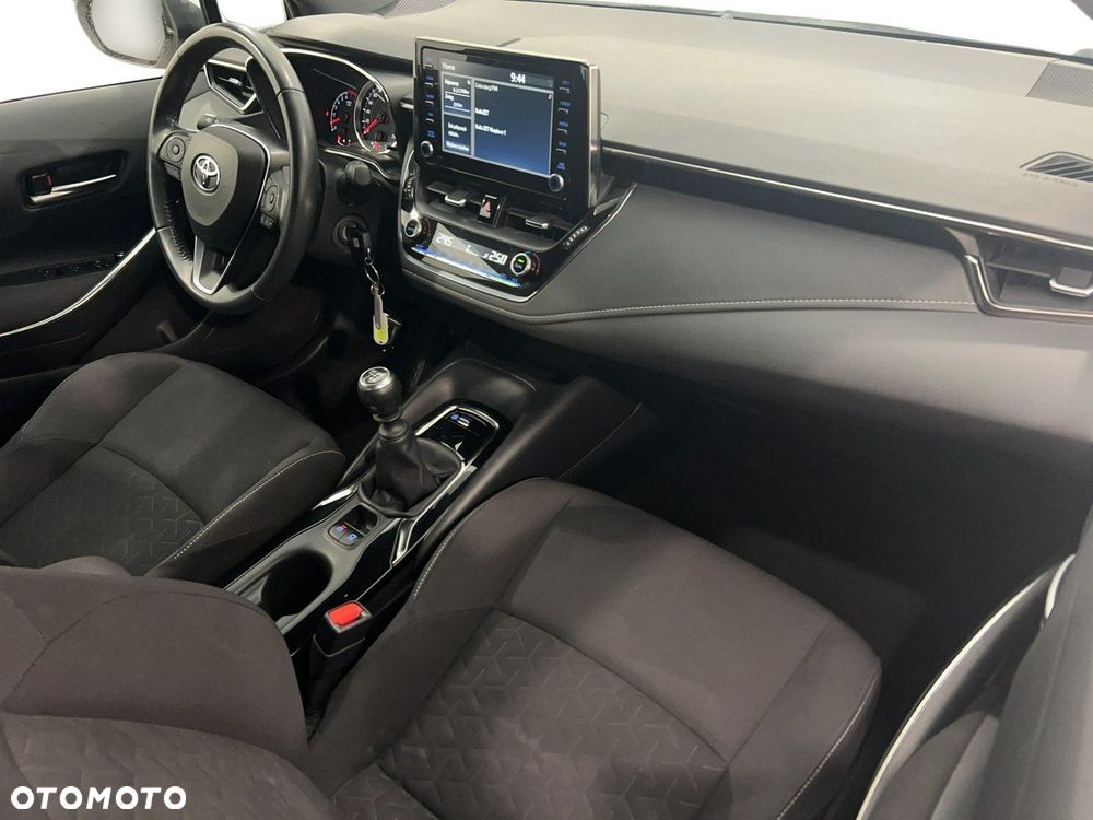 Toyota Corolla - 14
