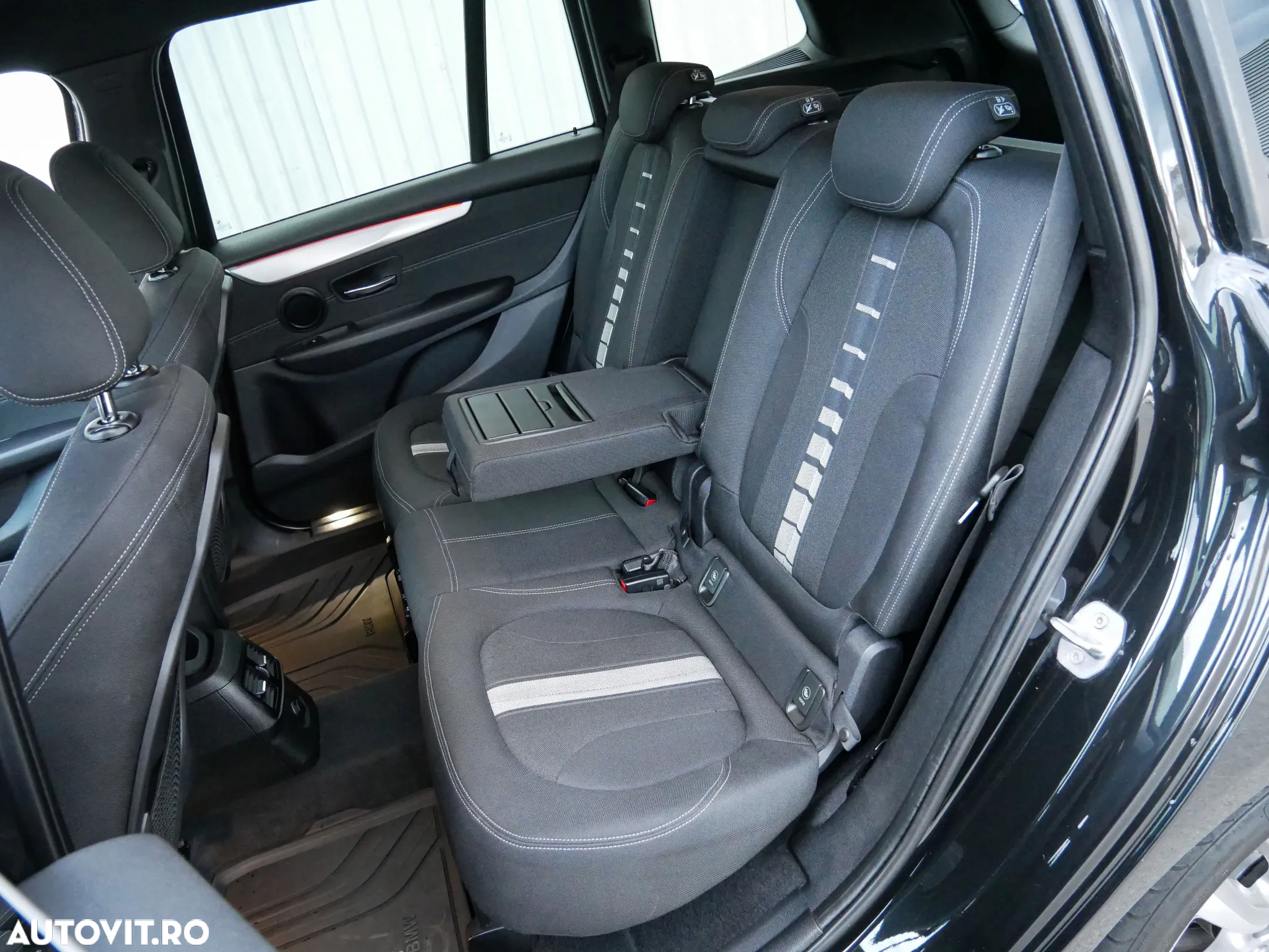 BMW Seria 2 220d Gran Tourer Sport-Aut. Sport Line - 22
