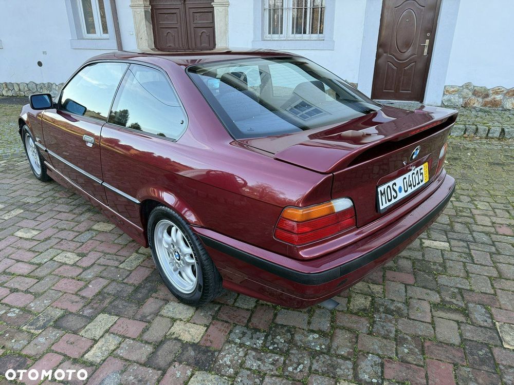 BMW Seria 3 316i - 6