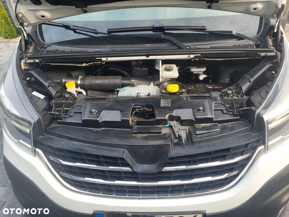 Renault Trafic - 19
