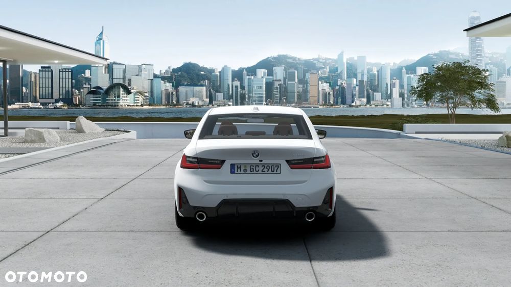 BMW Seria 3 318i - 4