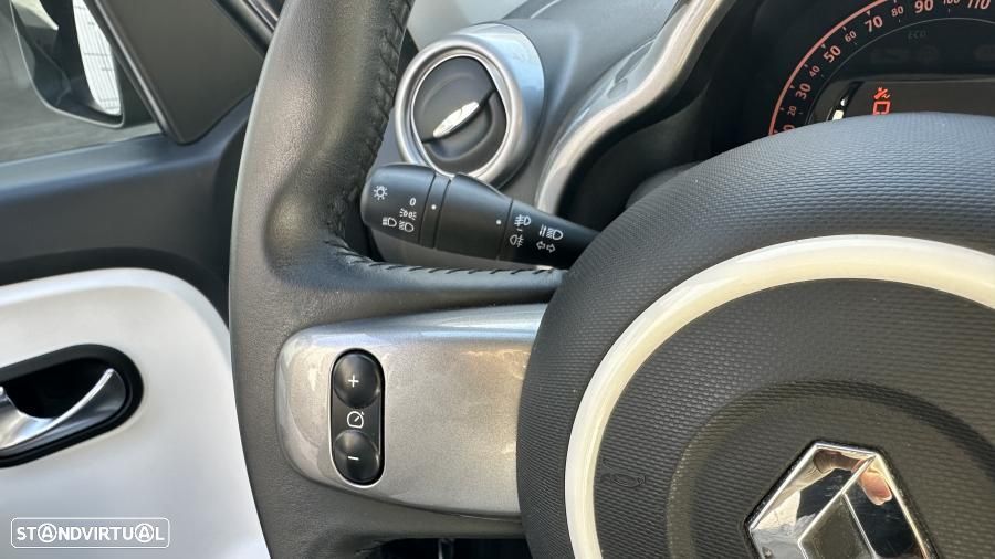 Renault Twingo 1.0 SCe Limited EDC - 16