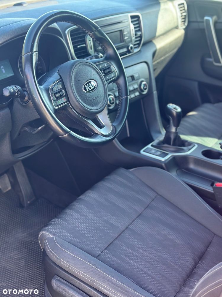 Kia Sportage - 10