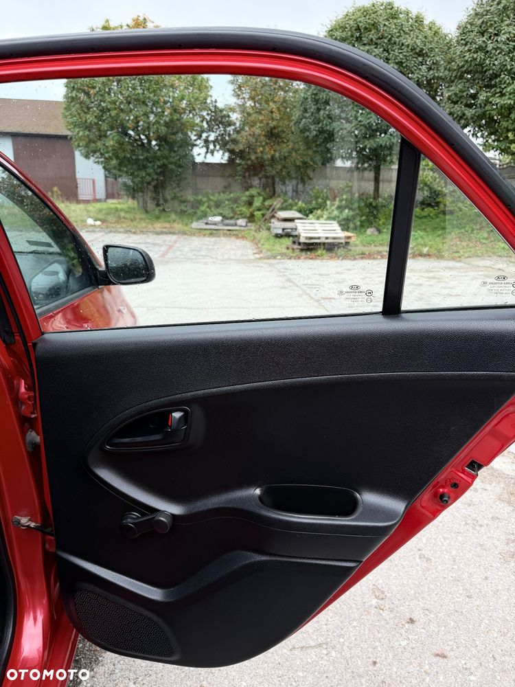 Kia Picanto - 17