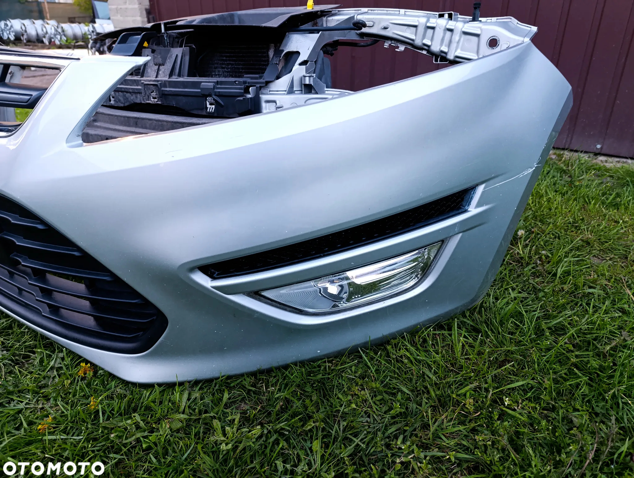 ZDERZAK OKULAR PAS PRZÓD MONDEO MK4 LIFT - 5