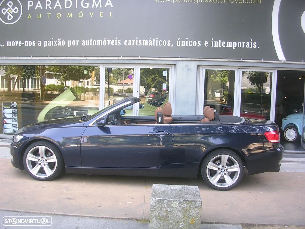 BMW 325 i - 11