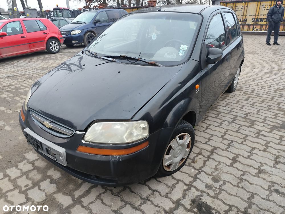 chevrolet aveo maska zderzak lampa grill błotnik drzwi zbiornik paliwa szyba lusterko klamka - 2