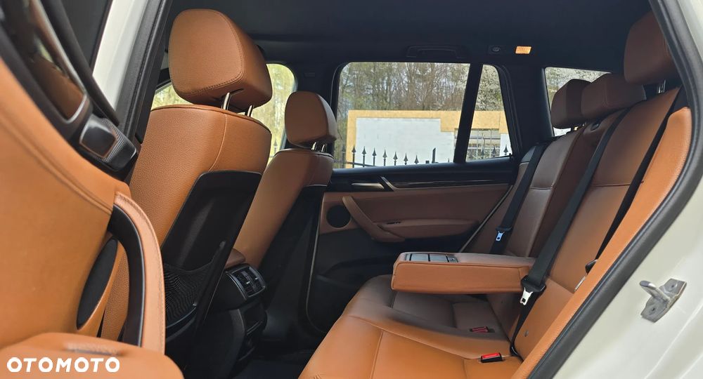 BMW X3 xDrive28i Sport - 11