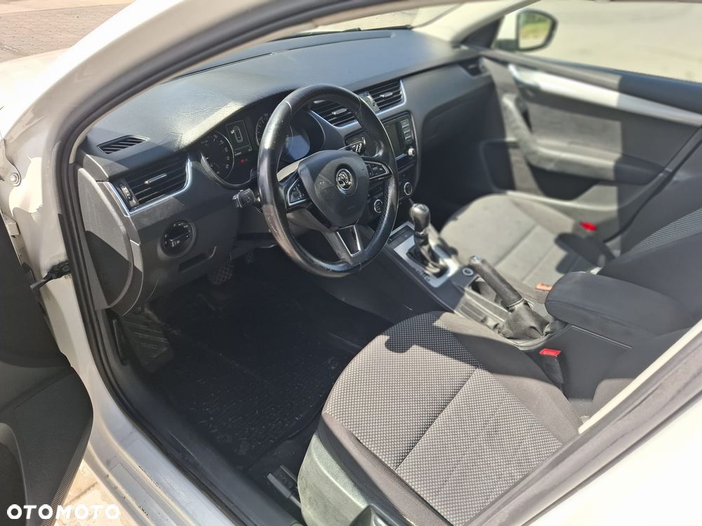 Skoda Octavia 2.0 TDI Ambition DSG - 10
