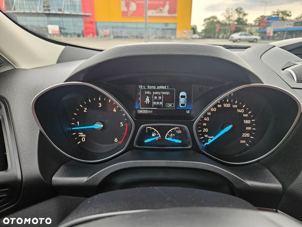 Ford Kuga - 18