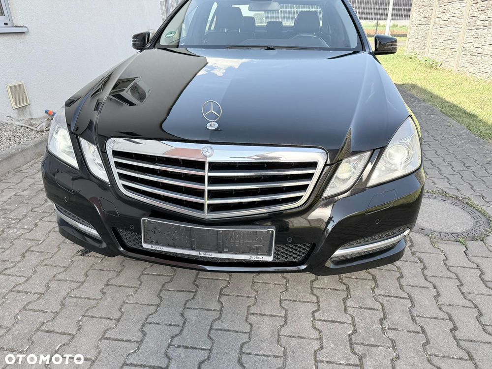 Mercedes-Benz Klasa E 220 CDI BlueEff Avantgarde - 12