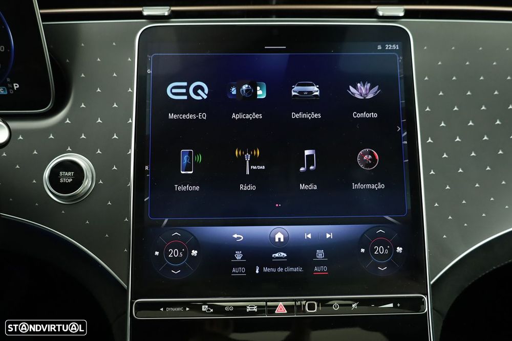 Mercedes-Benz EQE 300 - 11