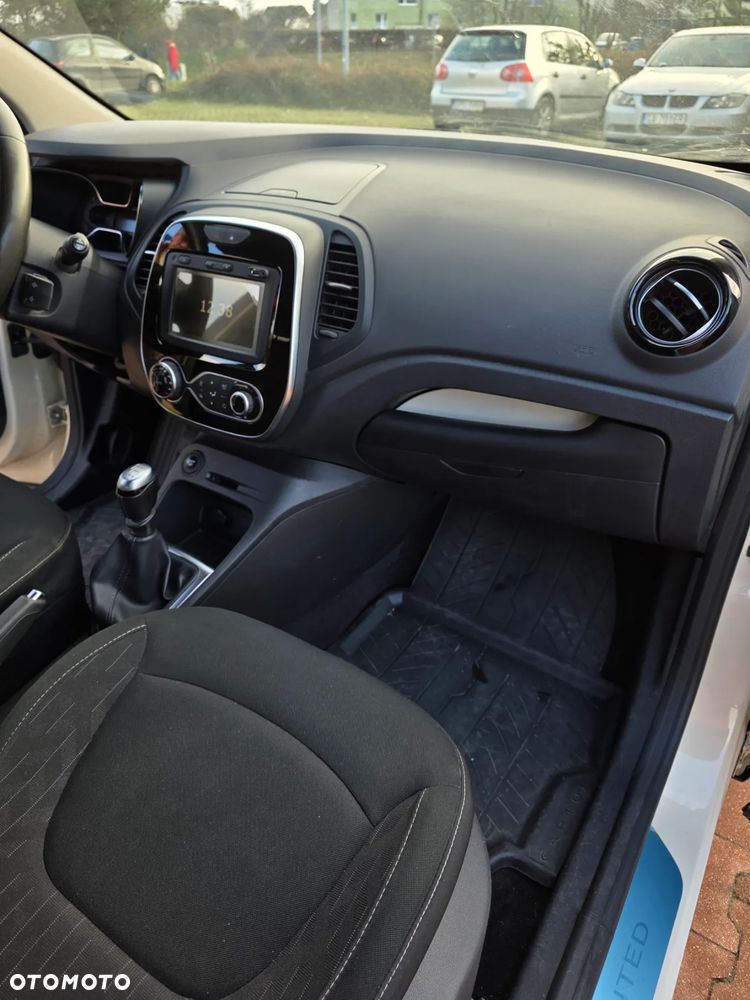 Renault Captur 1.3 TCe Intens - 17