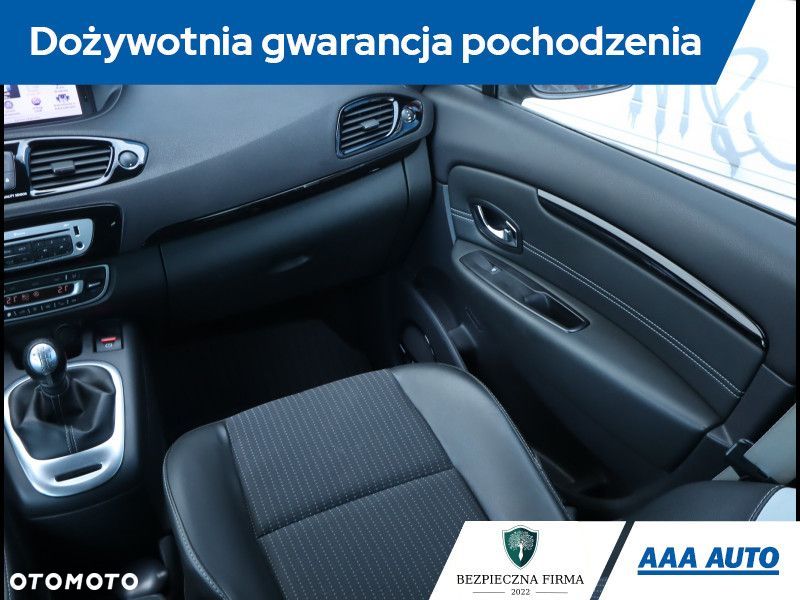 Renault Scenic - 9