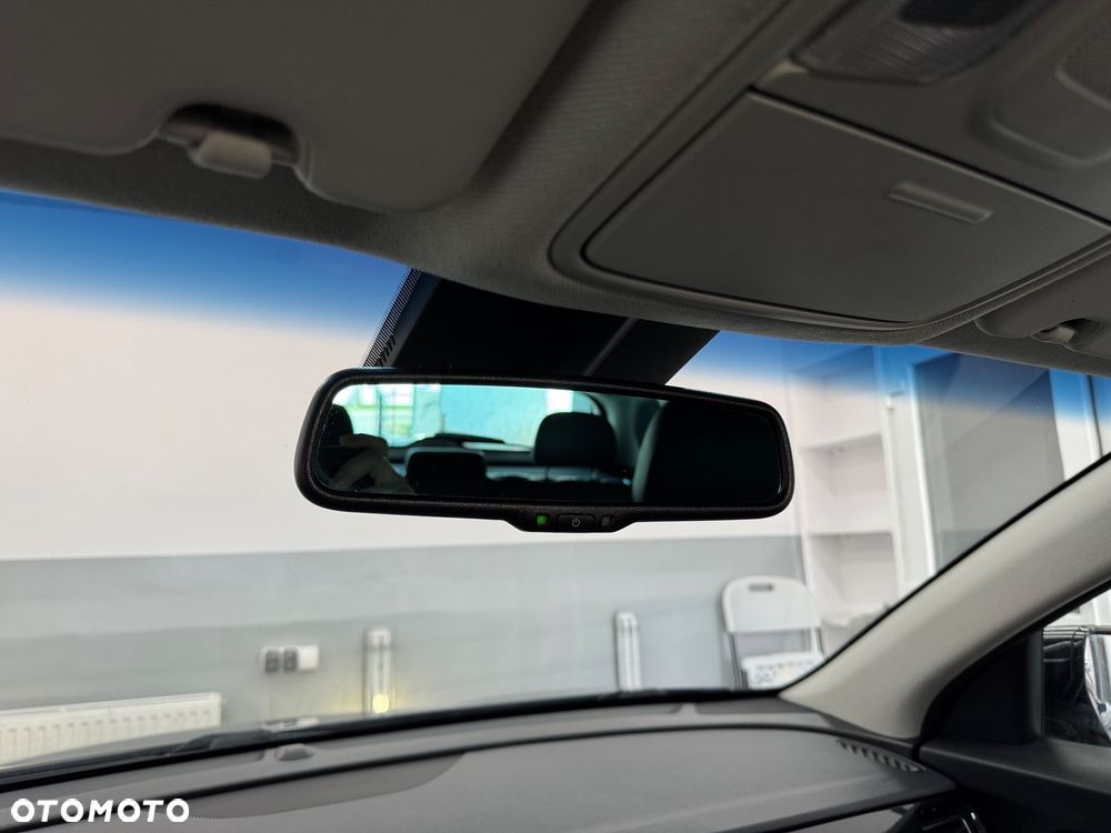 Kia Niro ver-1-6-gdi-hev-2wd-opf-spirit - 22