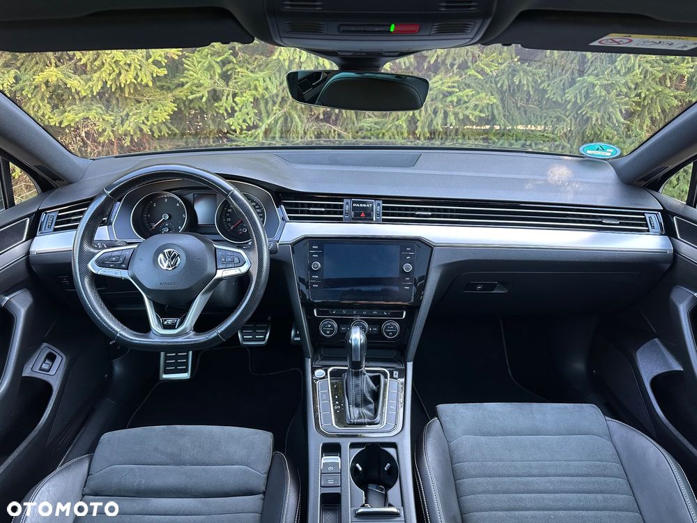 Volkswagen Passat - 5