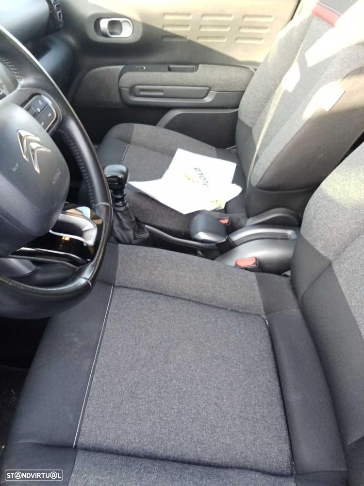 Citroën C3 1.2 PureTech C-Series - 4