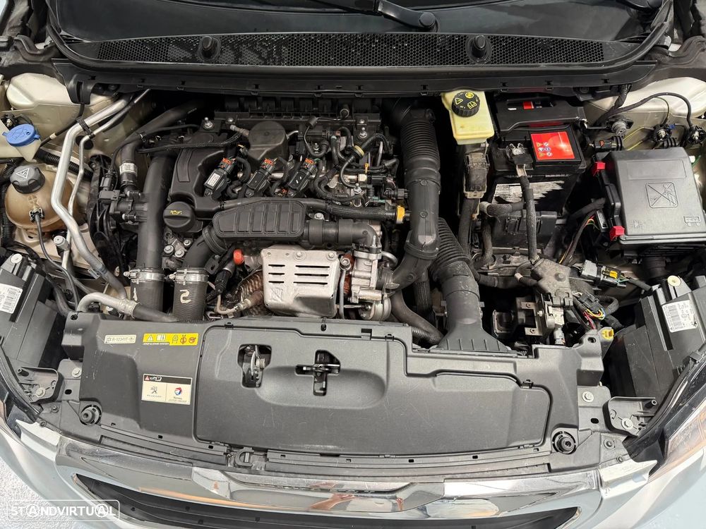 Peugeot 308 1.2 PureTech Active - 43