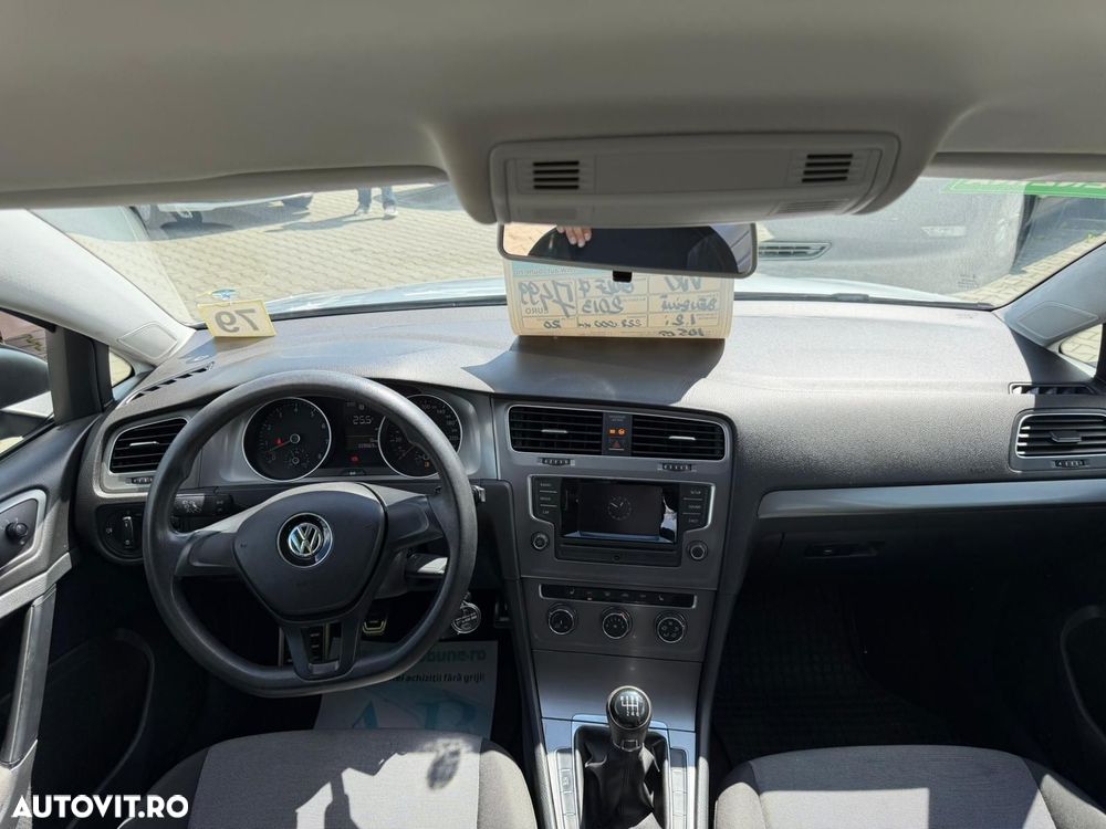 Volkswagen Golf 1.2 TSI BMT Comfortline - 14