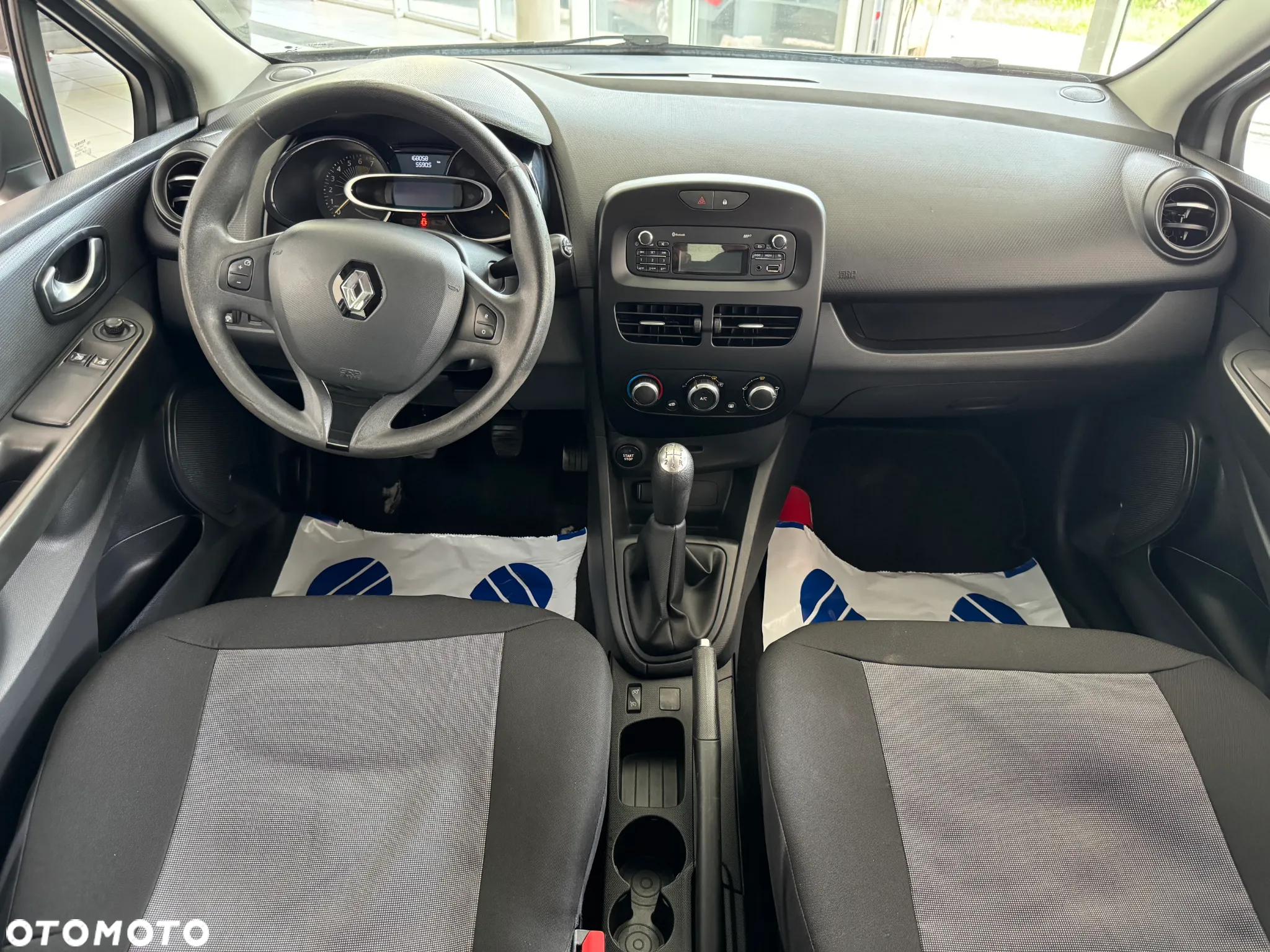 Renault Clio 1.2 16V 75 Life - 25