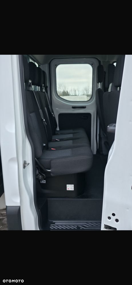 Ford Transit - 11