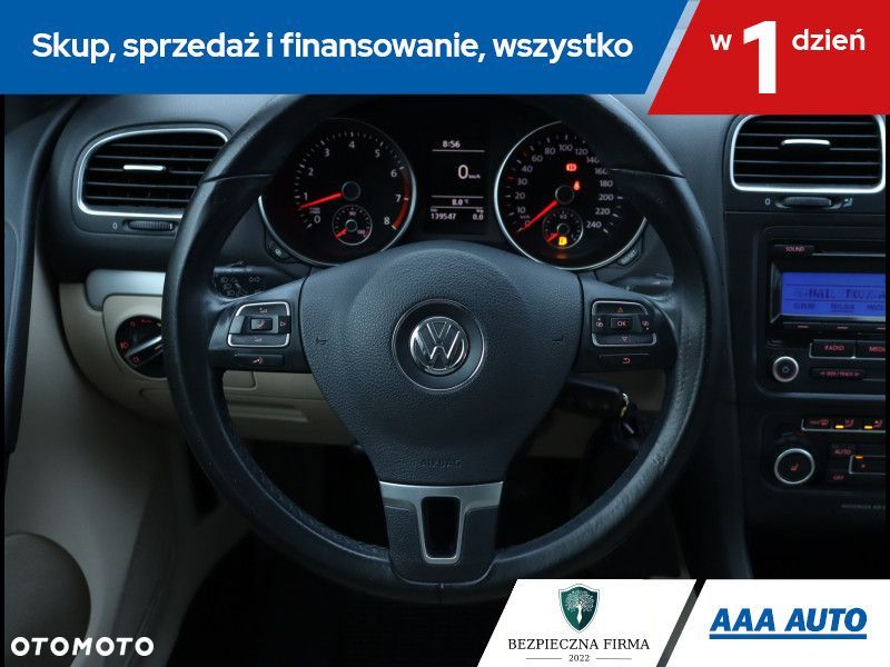 Volkswagen Golf - 18