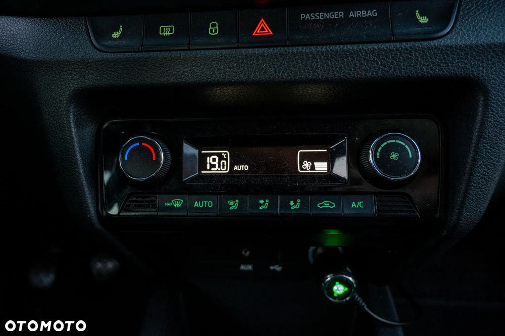 Skoda Fabia 1.0 Style - 10