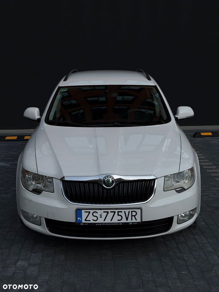 Skoda Superb 1.8 TSI DSG Comfort - 2