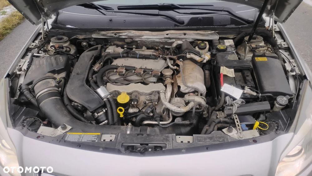 Opel Insignia 2.8 Turbo 4x4 Sport - 18