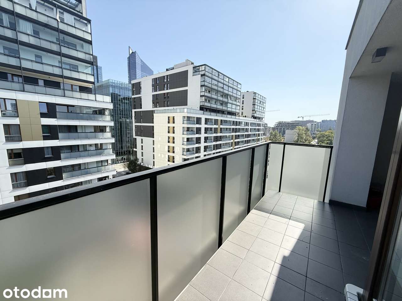 Narożny apartament przy Rondzie Daszyńskiego| OSTATNIE PIĘTRO