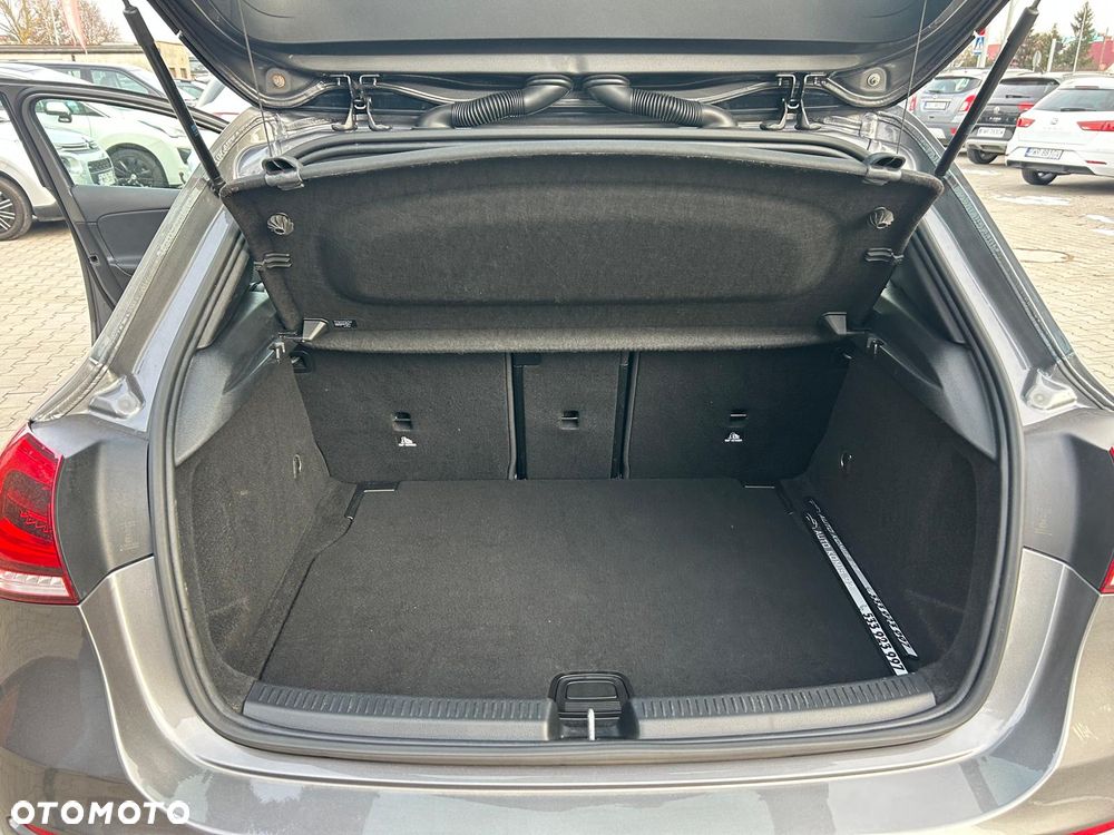 Mercedes-Benz Klasa A 200 7G-DCT Edition 2020 - 22