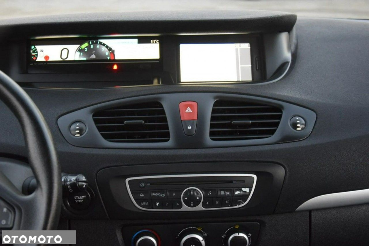 Renault Scenic 1.6 16V 110 TomTom Edition - 20