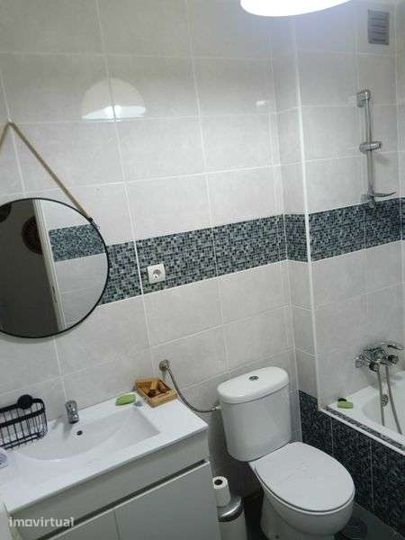 Arrenda-se Apartamento T2 A Professores - Grande imagem: 5/9
