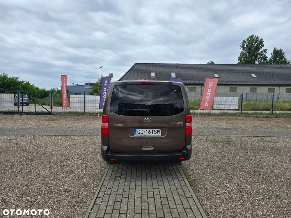 Toyota Proace Verso 2.0 D4-D Long Family - 7