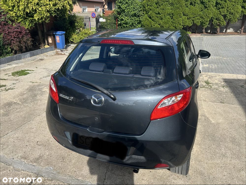 Mazda 2 - 7