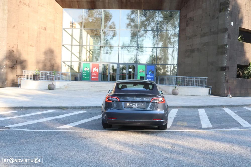 Tesla Model 3 Standard RWD - 6
