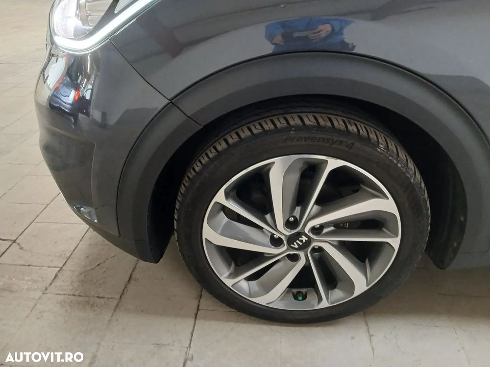 Kia Niro 1.6 GDI 2WD Aut. Vision - 16
