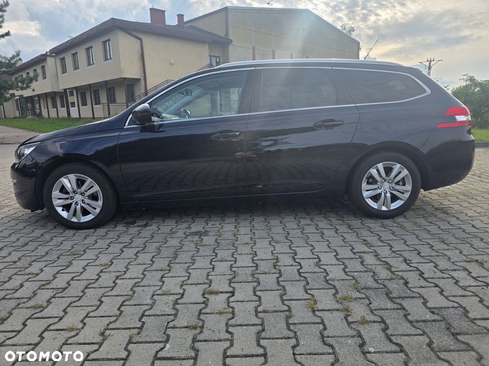 Peugeot 308 - 6