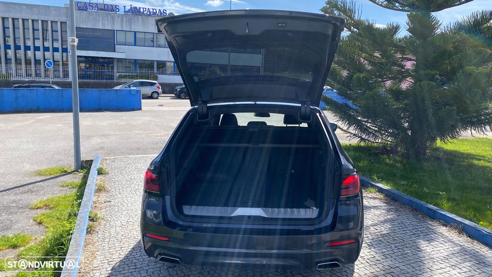 BMW 530 e Pack Desportivo M - 12