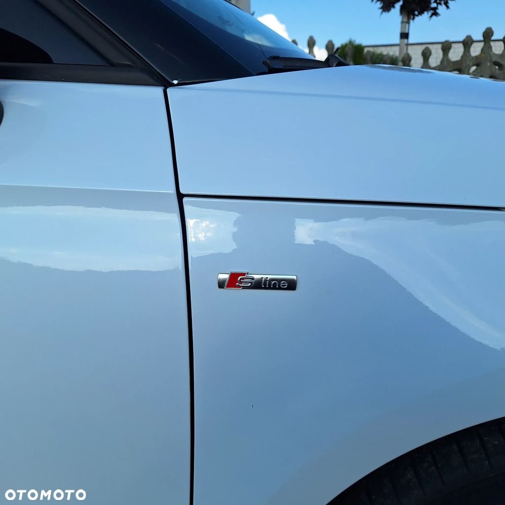 Audi A1 Sportback 1.2 TFSI Edycja Specjalna - 13