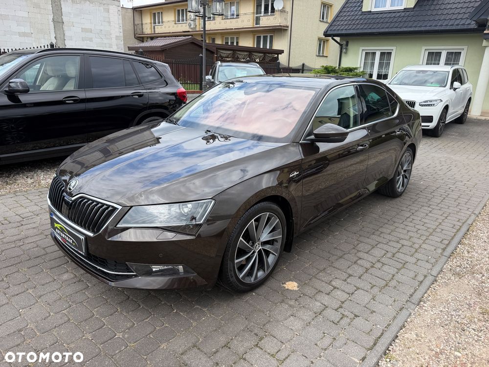 Skoda Superb 2.0 TDI L&K DSG - 29
