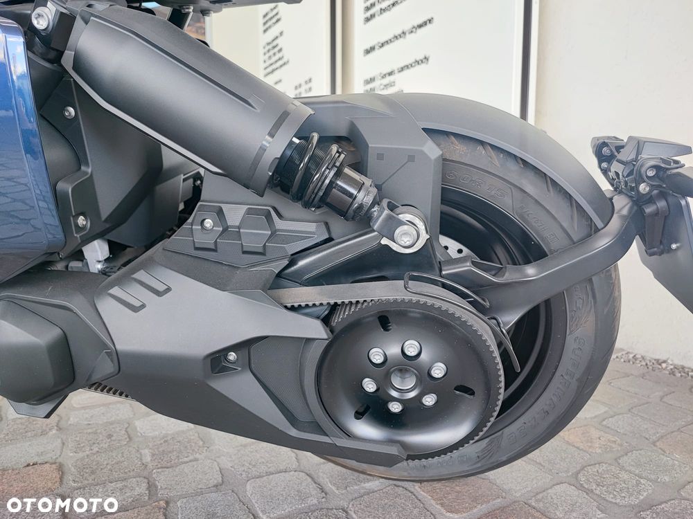 BMW CE 04 - 13