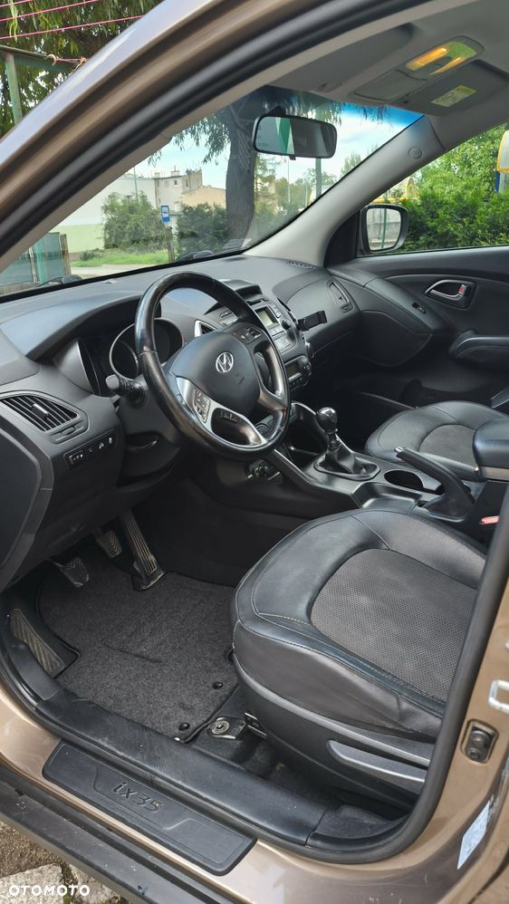 Hyundai ix35 1.6 2WD Fifa World Cup Edition - 9