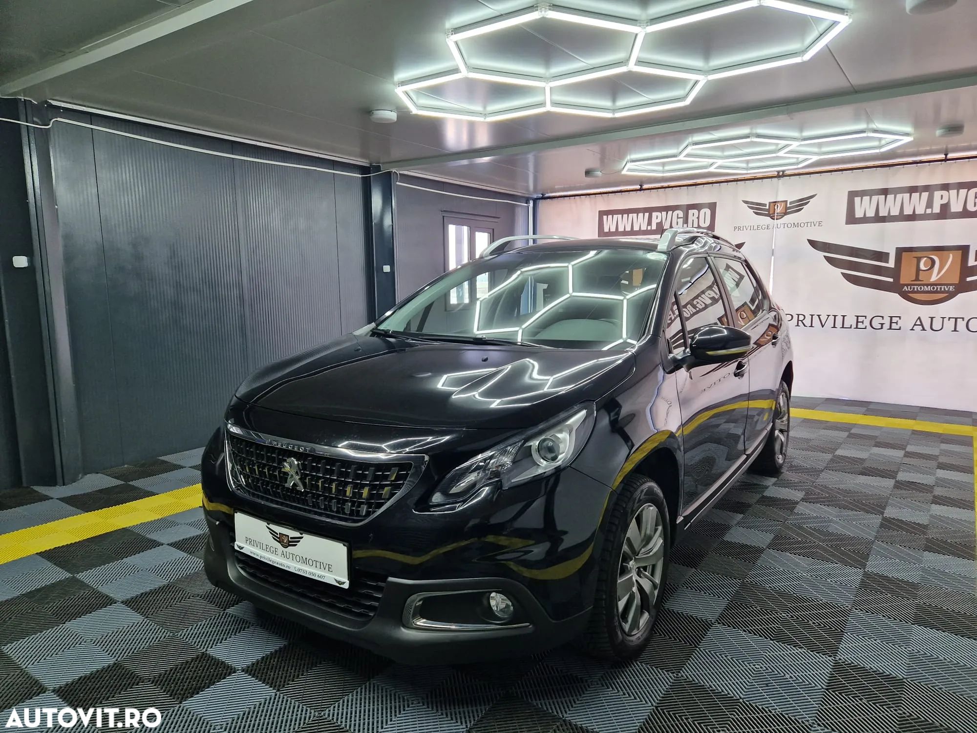 Peugeot 2008 1.5 BlueHDI FAP Active - 1