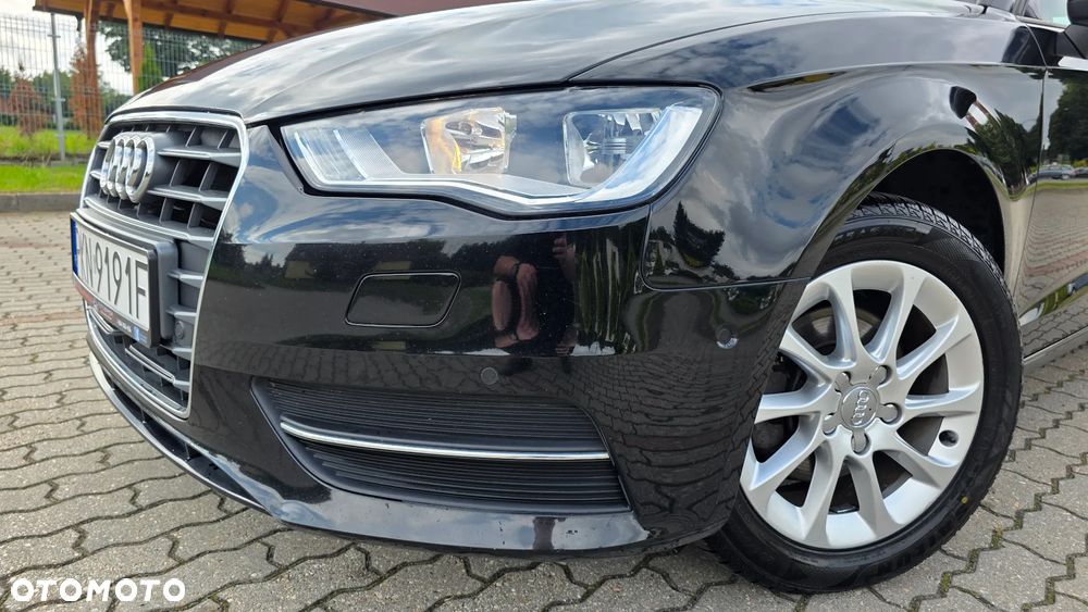 Audi A3 Sportback 1.6 TDI (clean diesel) S tronic Attraction - 25