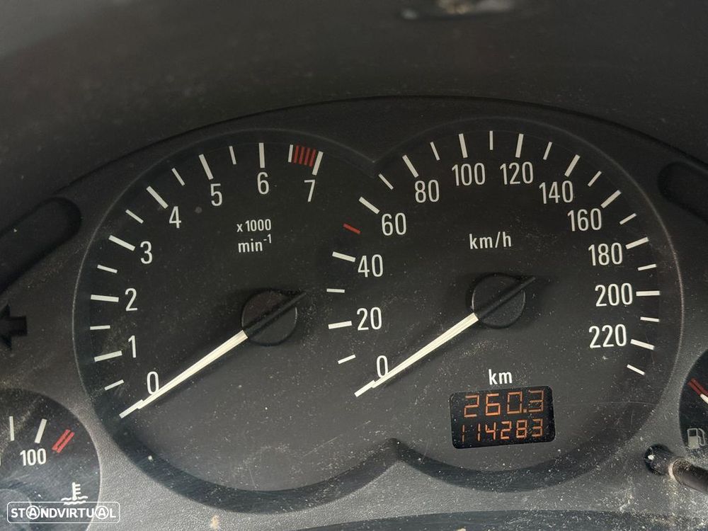 Opel Corsa 1.0 12V Confort - 12