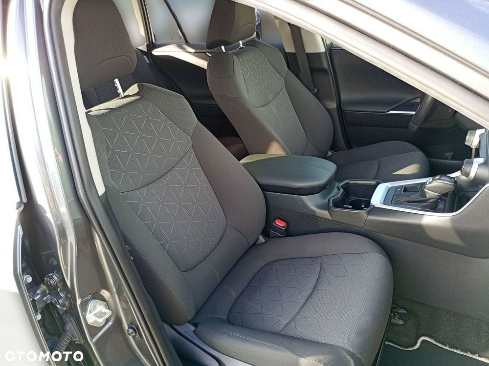 Toyota RAV4 - 27