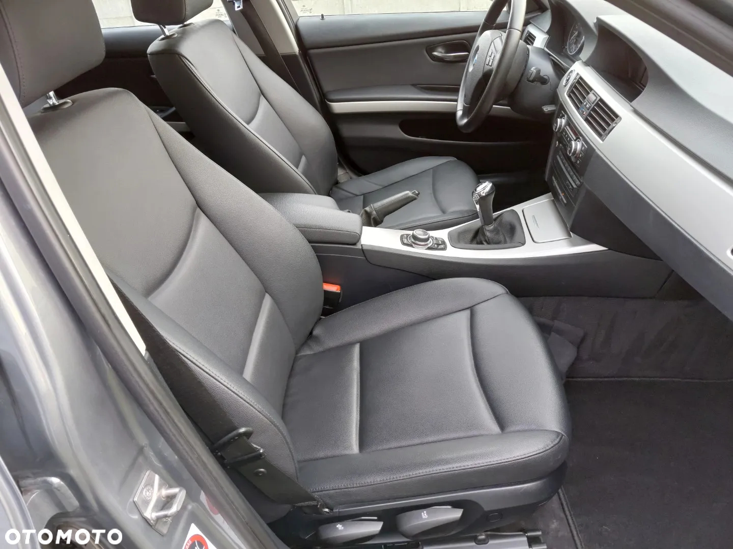 BMW Seria 3 316d - 16