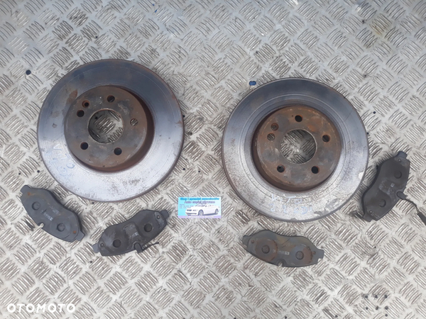 TARCZE PRZÓD + KLOCKI MERCEDES VITO W639  2,2 CDI  111 CDI 2005r